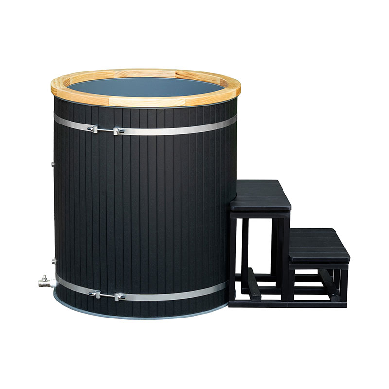 பிபி லைனருடன் கூட்டு ஐஸ் பாத் டப்